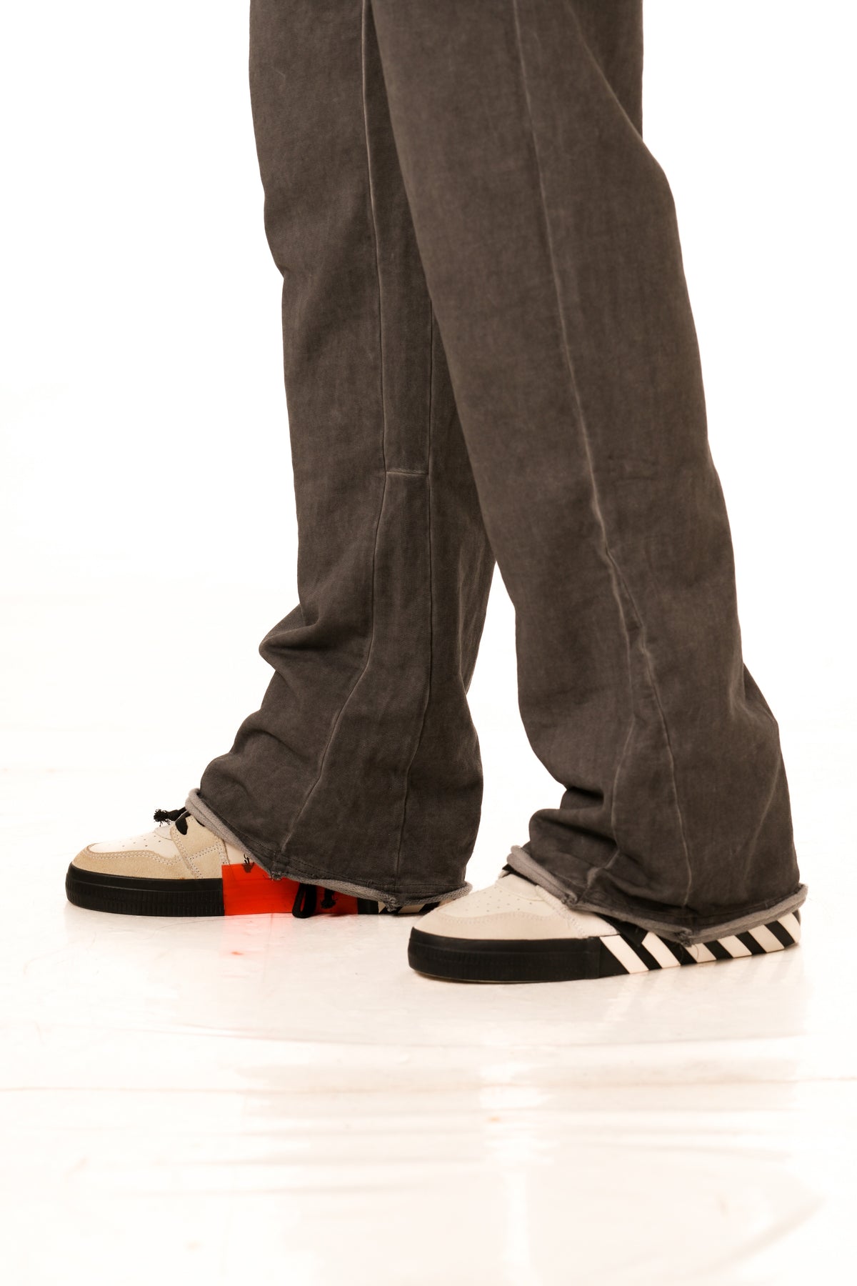 pantalones crimson flow